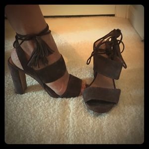 Madewell suede heel with tassel tie